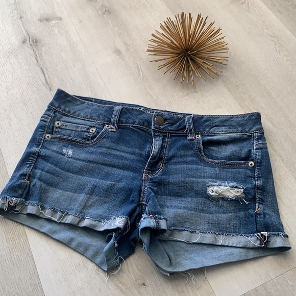 American Eagle Distressed super stretch‎ Shorts Size 8 festive bohemian summer - Picture 12 of 12